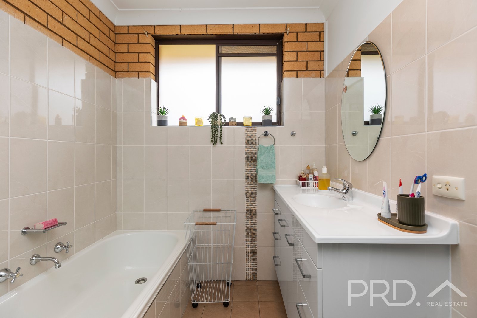 13 Tumut Street TUMUT 6