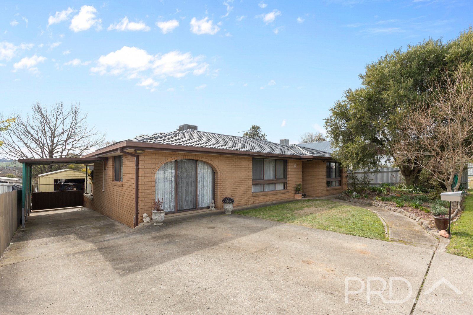 13 Tumut Street TUMUT 18