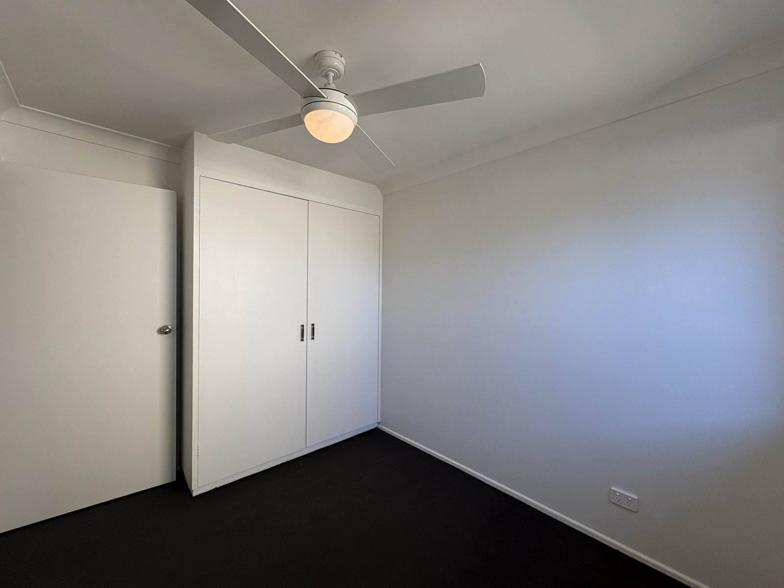 13 Turpentine Avenue SANDY BEACH 12