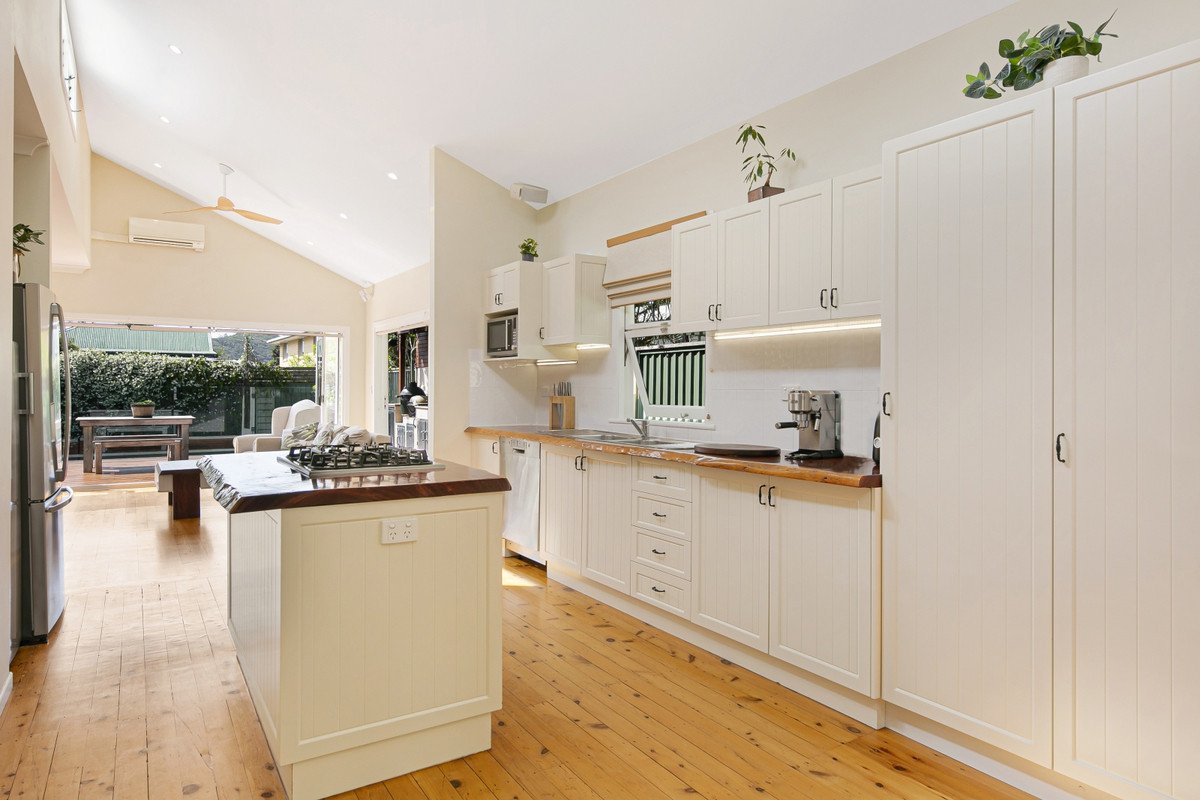 13 Twenty Fourth Avenue Palm Beach 13