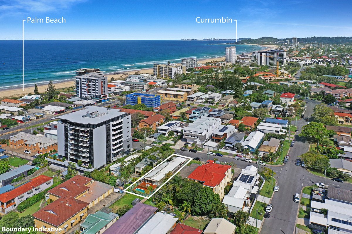 13 Twenty Fourth Avenue Palm Beach 26