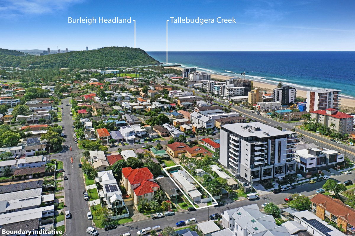 13 Twenty Fourth Avenue Palm Beach 27