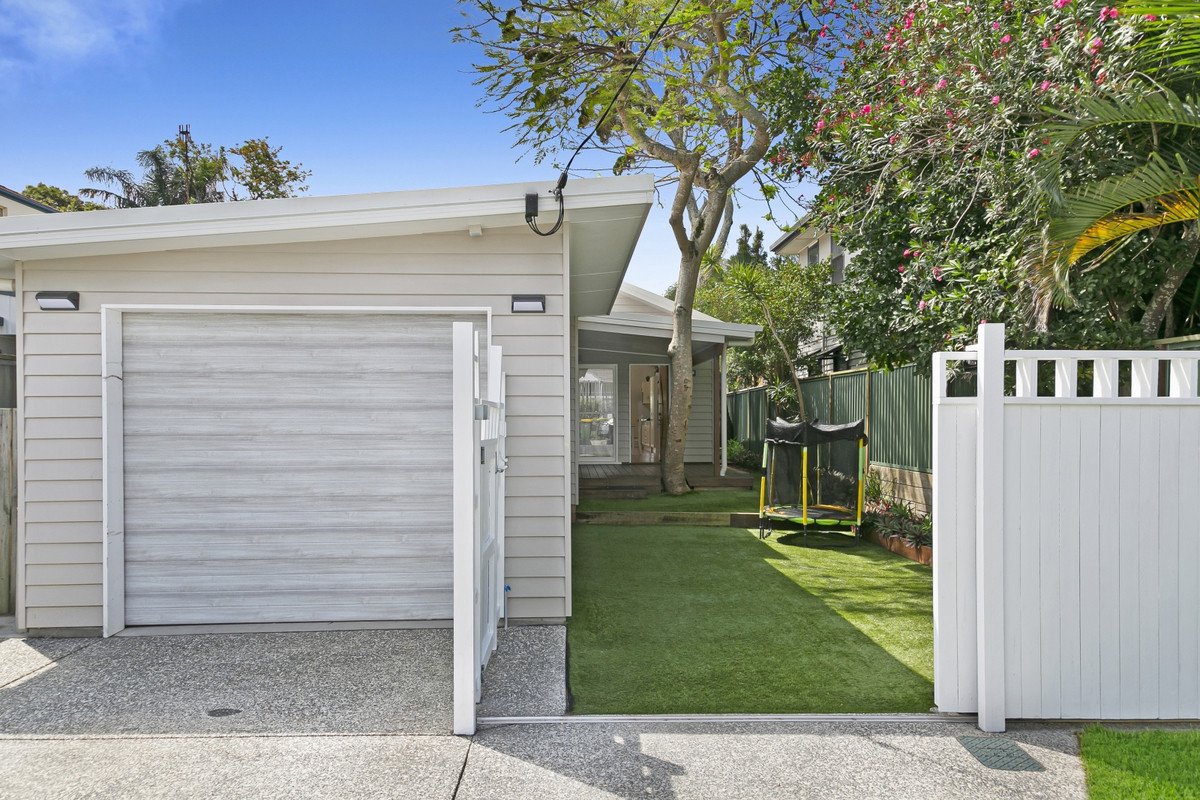 13 Twenty Fourth Avenue Palm Beach 15