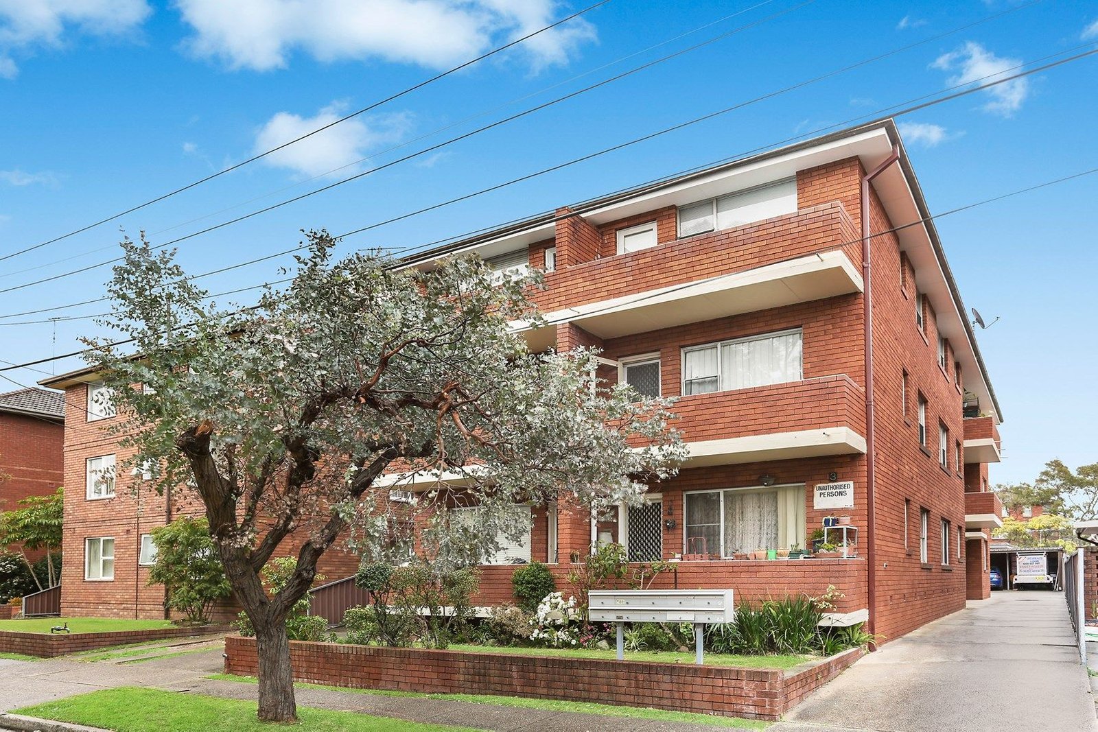 1/3 Unsted Crescent HILLSDALE 1