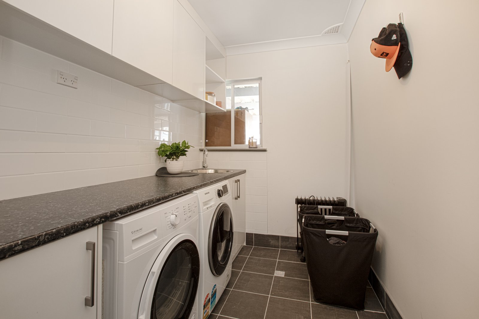 13 Valentia Parade TENAMBIT 11