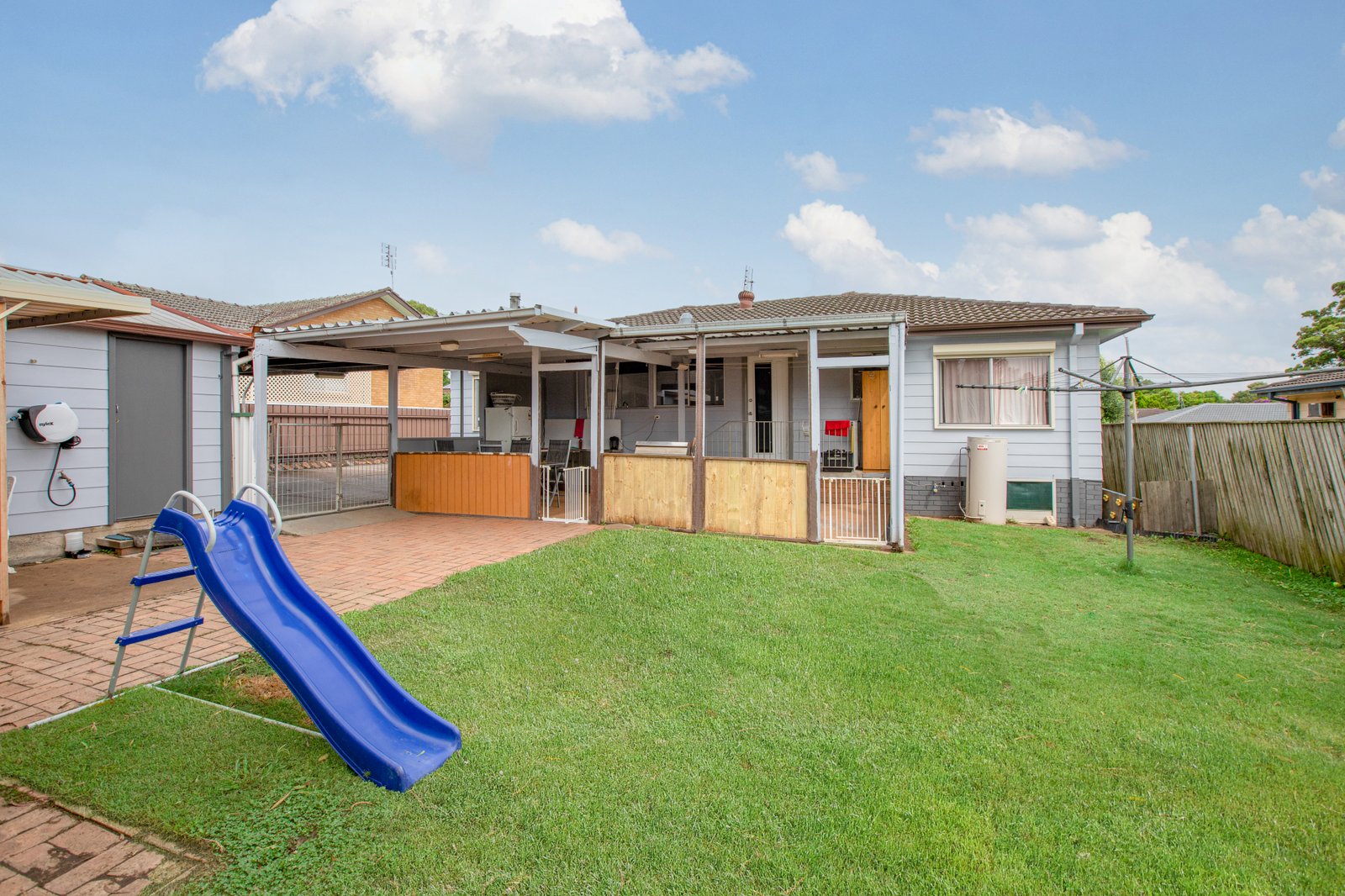 13 Valentia Parade TENAMBIT 13