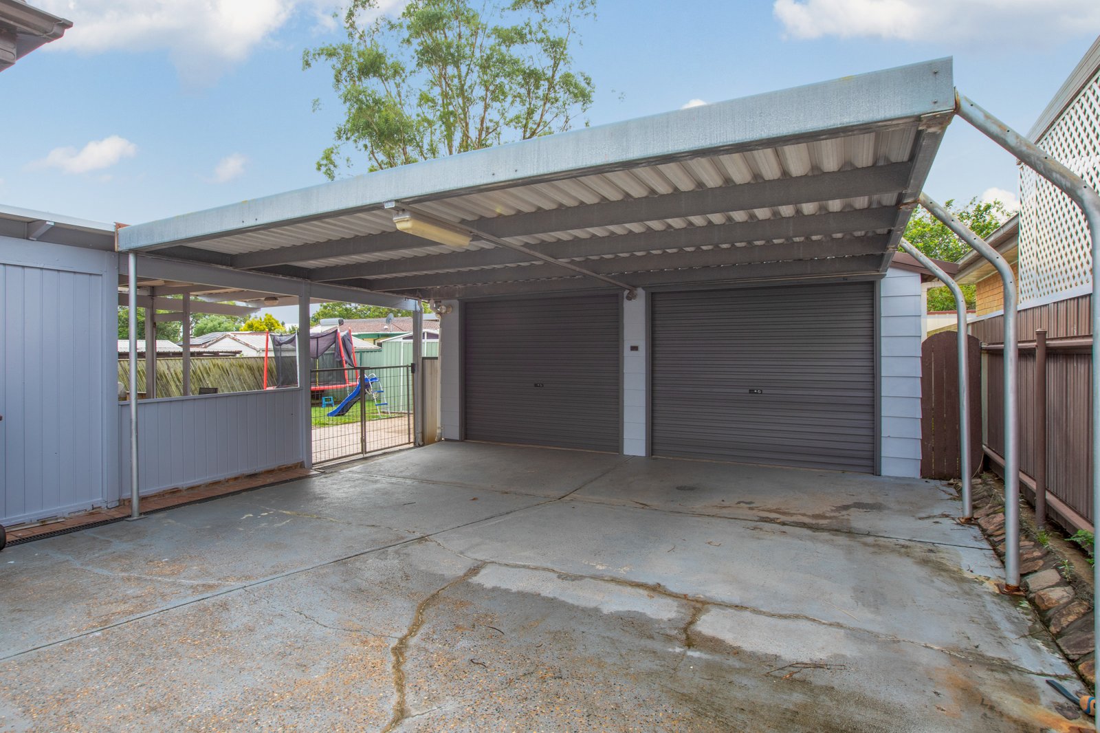 13 Valentia Parade TENAMBIT 16