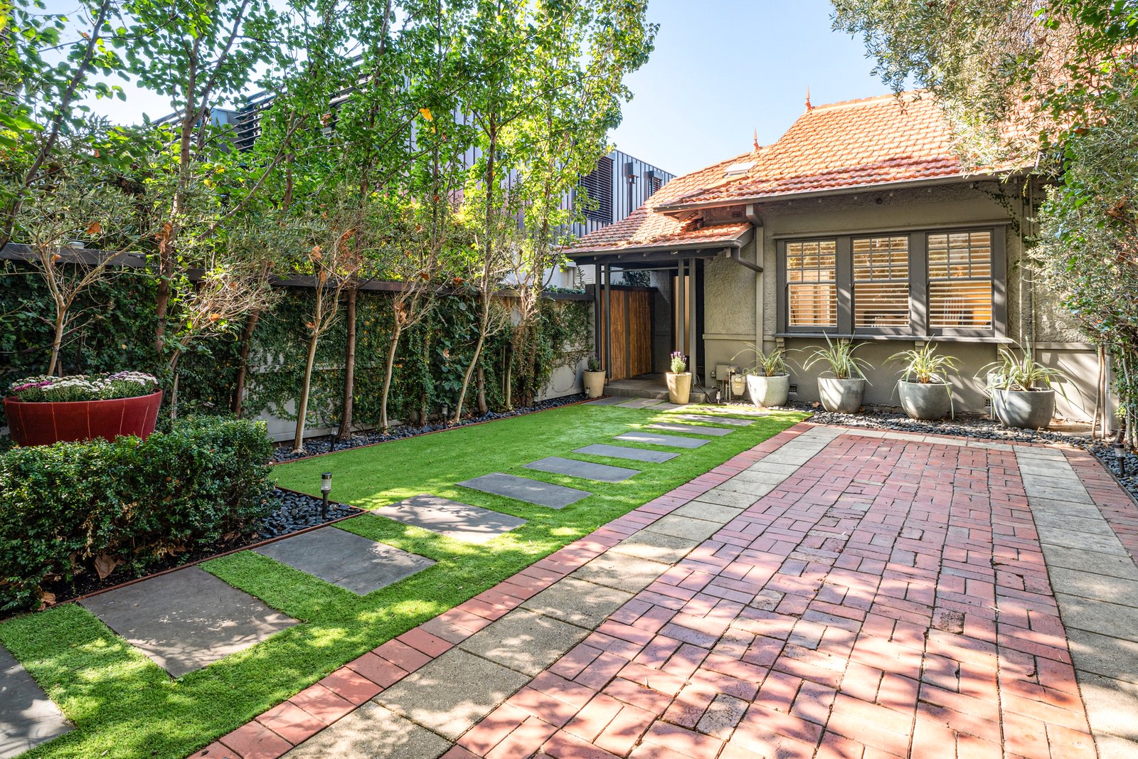 Real Estate and Property in 13 Vautier Street, Elwood, VIC