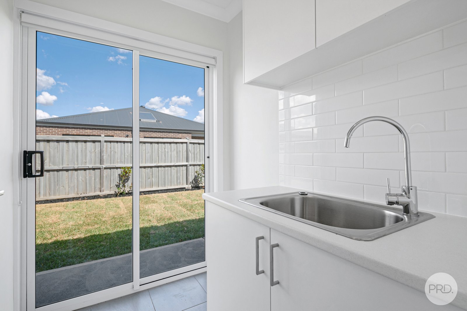 13 Vivid Street WINTER VALLEY 12