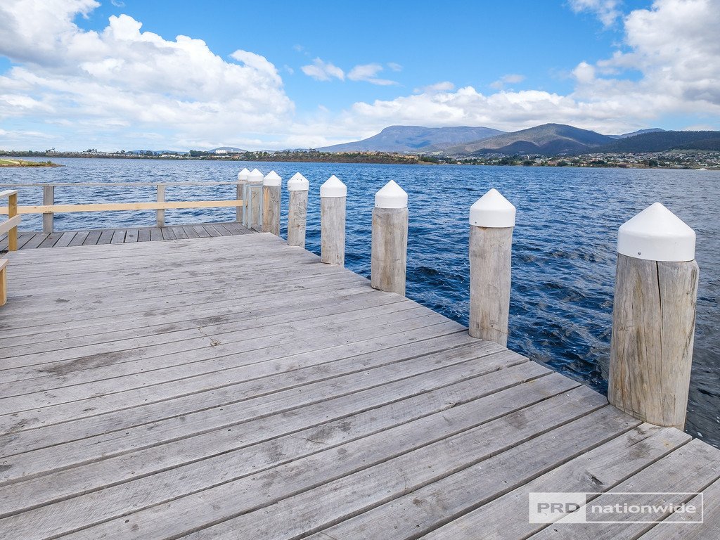 13 Voss Court OLD BEACH 19