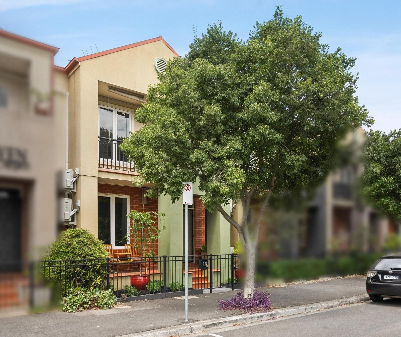 13 Wakefield Street, Kensington VIC 3031