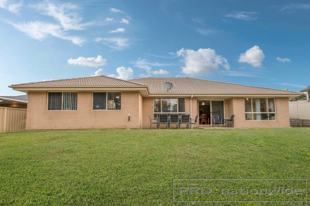 13 Walter Street RUTHERFORD 17