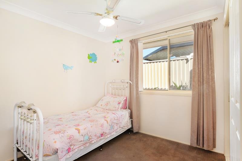 13 Warburton Drive TAMWORTH 6