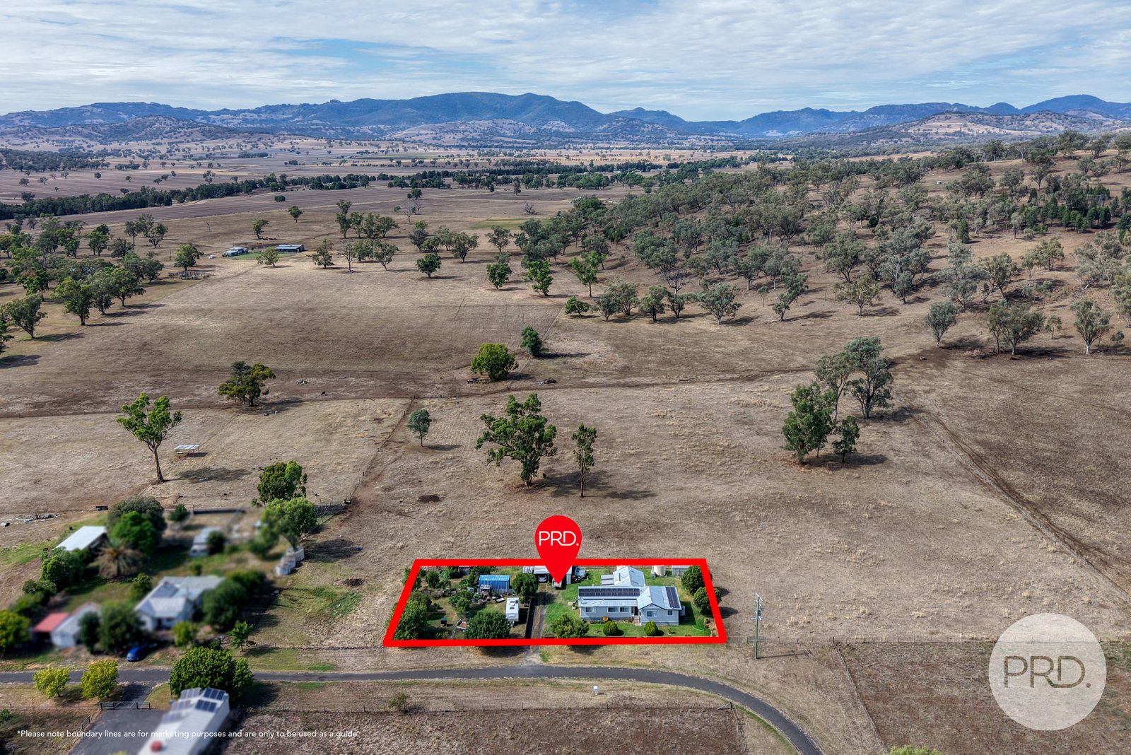 13 Warrah Street WILLOW TREE 3