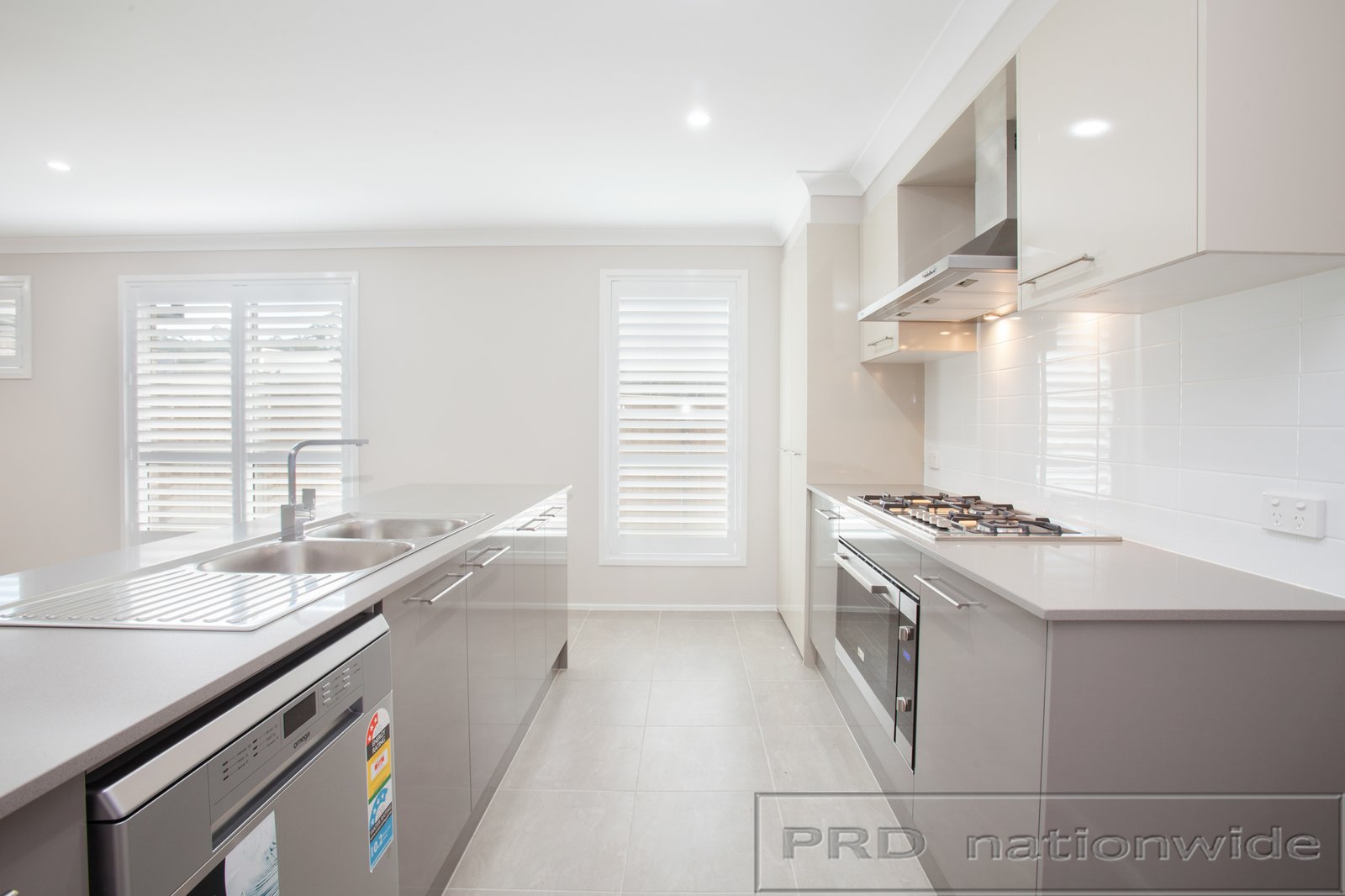 13 Watervale Circuit CHISHOLM 2