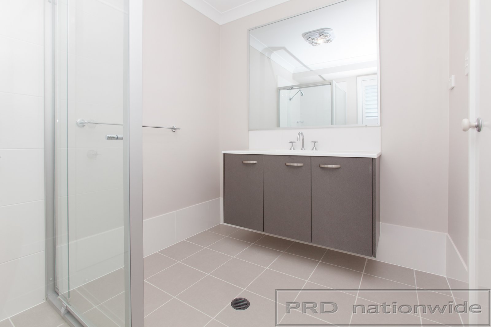 13 Watervale Circuit CHISHOLM 11