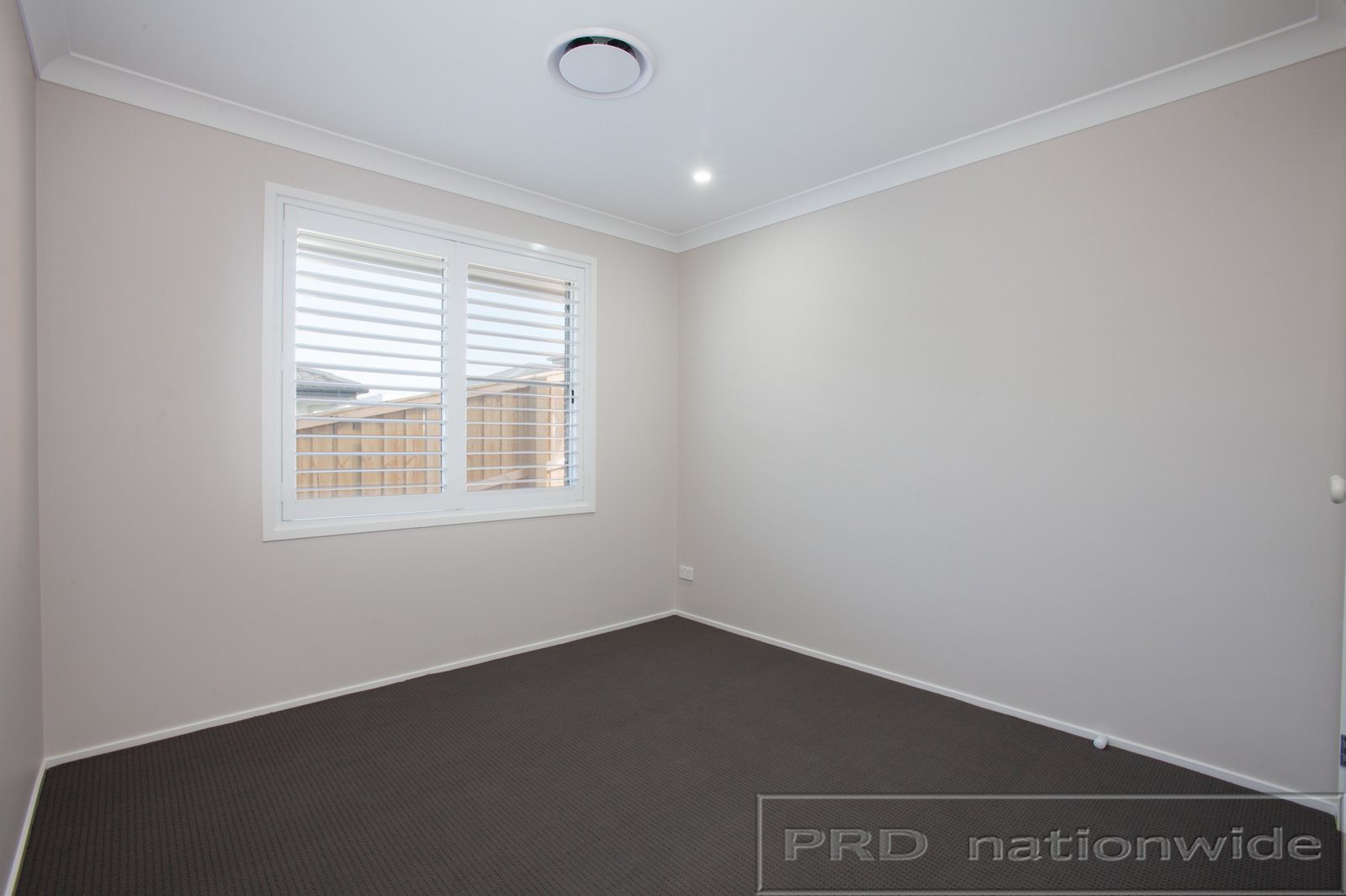 13 Watervale Circuit CHISHOLM 12