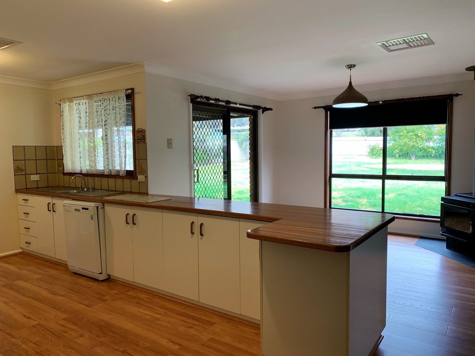 13 Wattle Crescent TUMUT 1