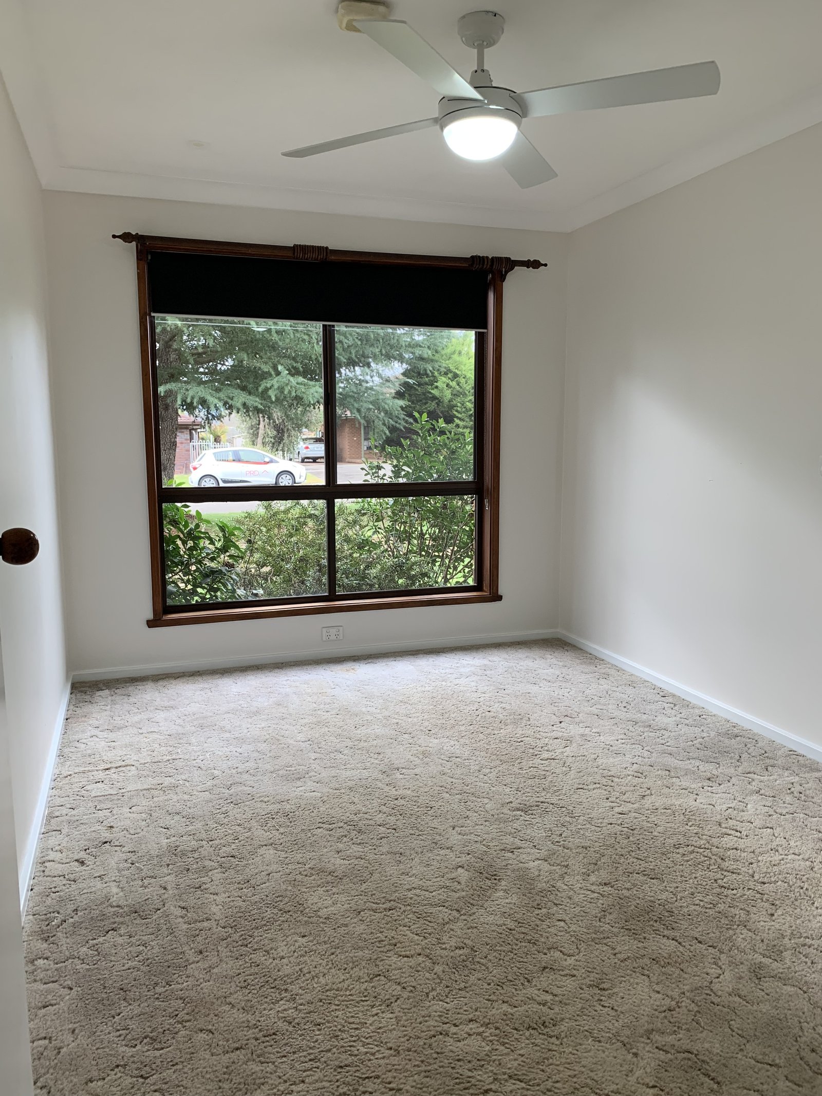 13 Wattle Crescent TUMUT 11