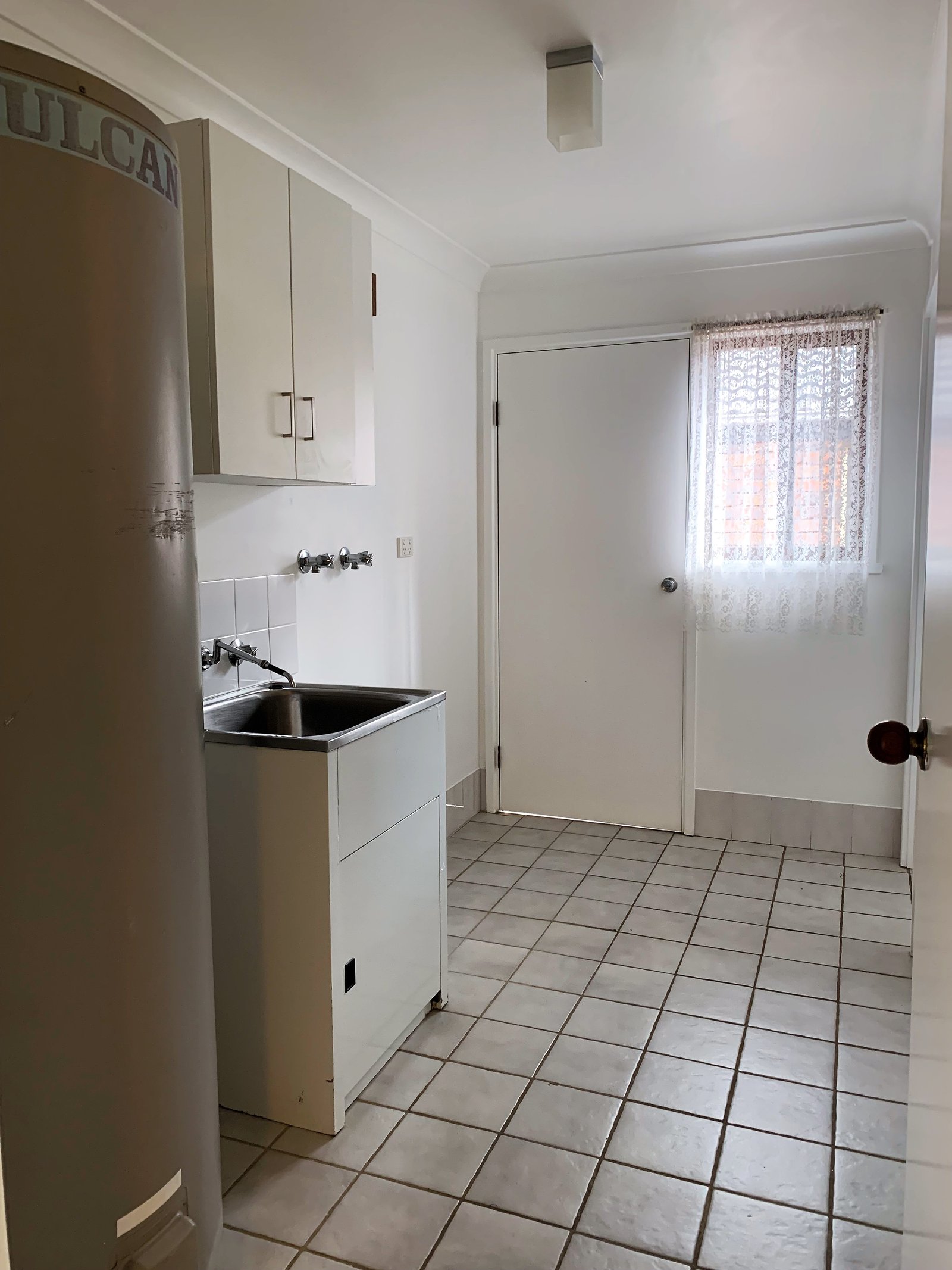 13 Wattle Crescent TUMUT 16
