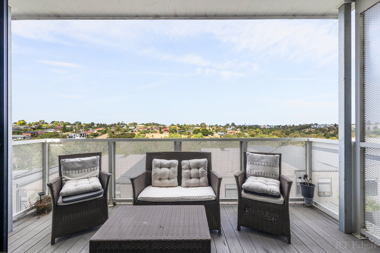 Real Estate and Property in 13 Wattlebird Court, Sunshine North, VIC