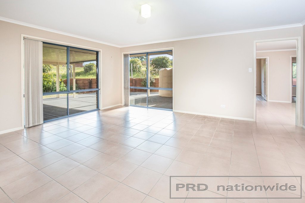 13 Weemala Close ABERGLASSLYN 5