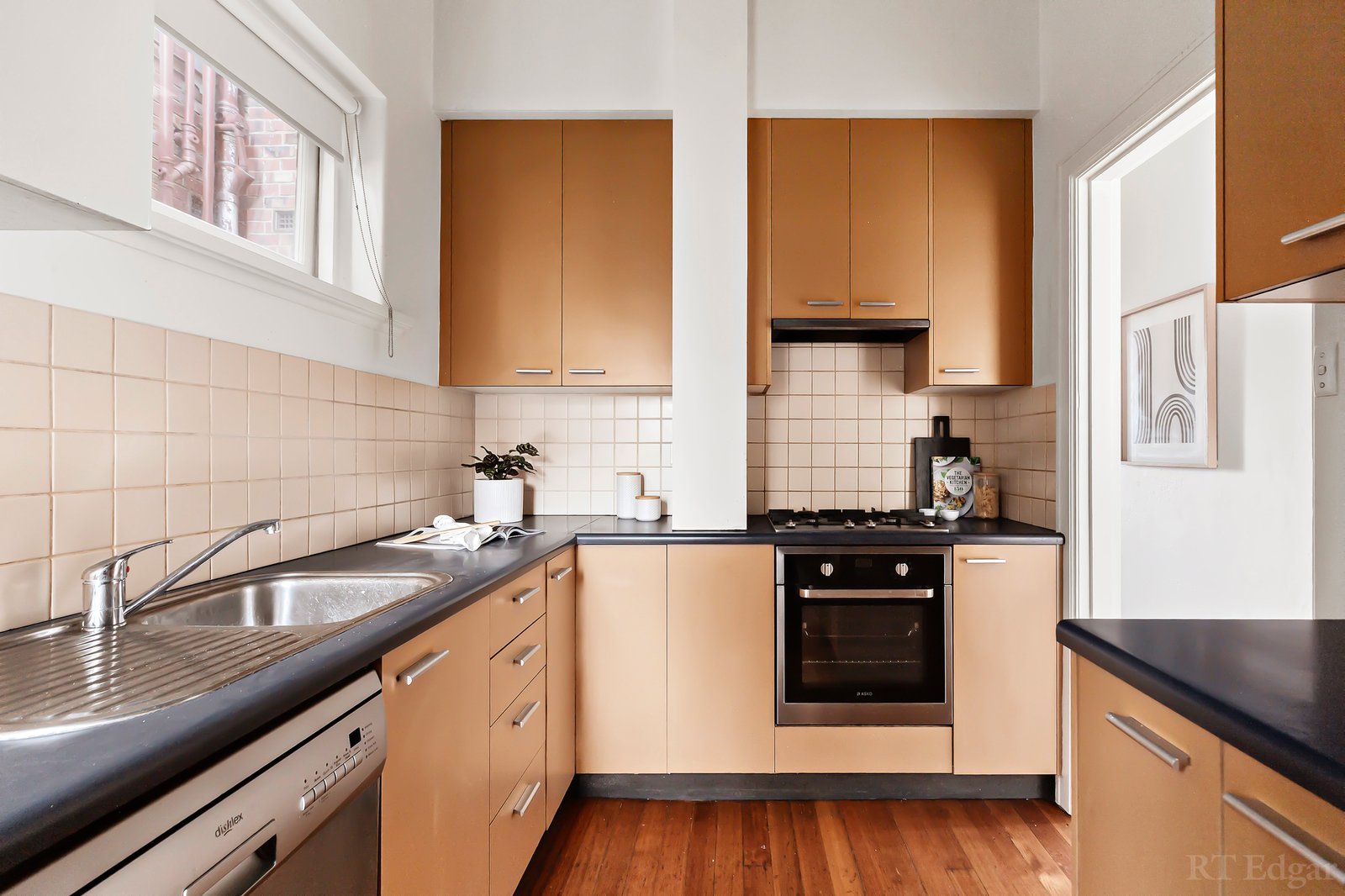 Real Estate and Property in 1/3 Wellesley Road, Hawthorn, VIC