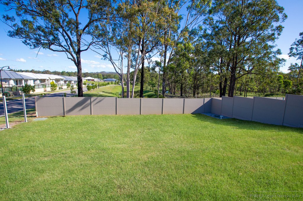 13 Wethered Corner NORTH ROTHBURY 5