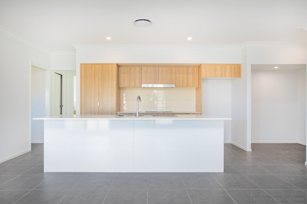 13 Wethered Corner NORTH ROTHBURY 8