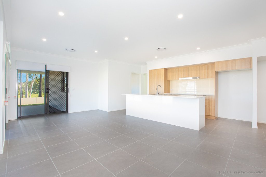 13 Wethered Corner NORTH ROTHBURY 9