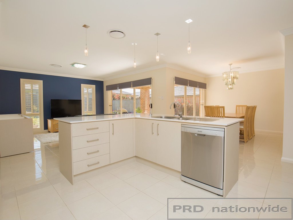 13 Whitewater Street CHISHOLM 5