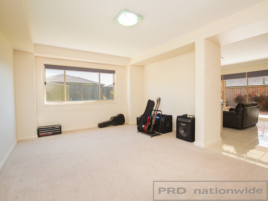 13 Whitewater Street CHISHOLM 8