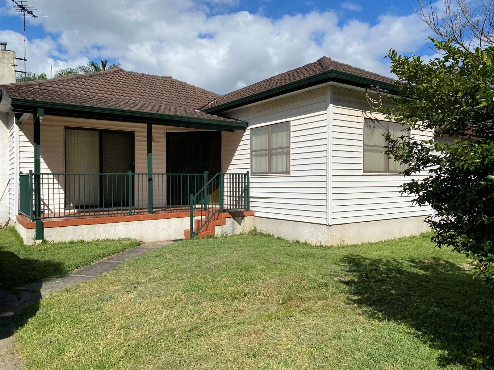 13 William Road, RIVERWOOD NSW 2210