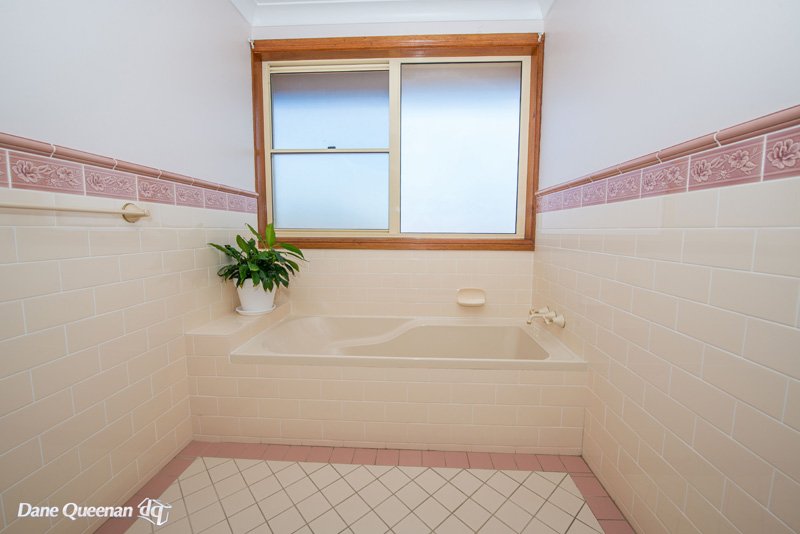 13 Windward Close CORLETTE 23