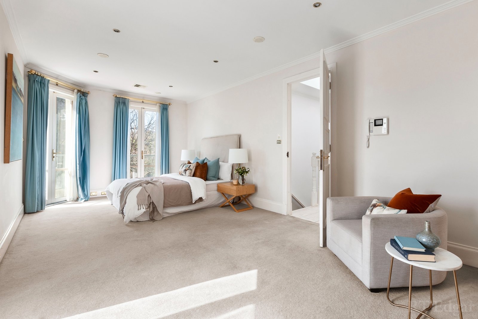 Real Estate and Property in 13 Winifred Crescent, Toorak, VIC