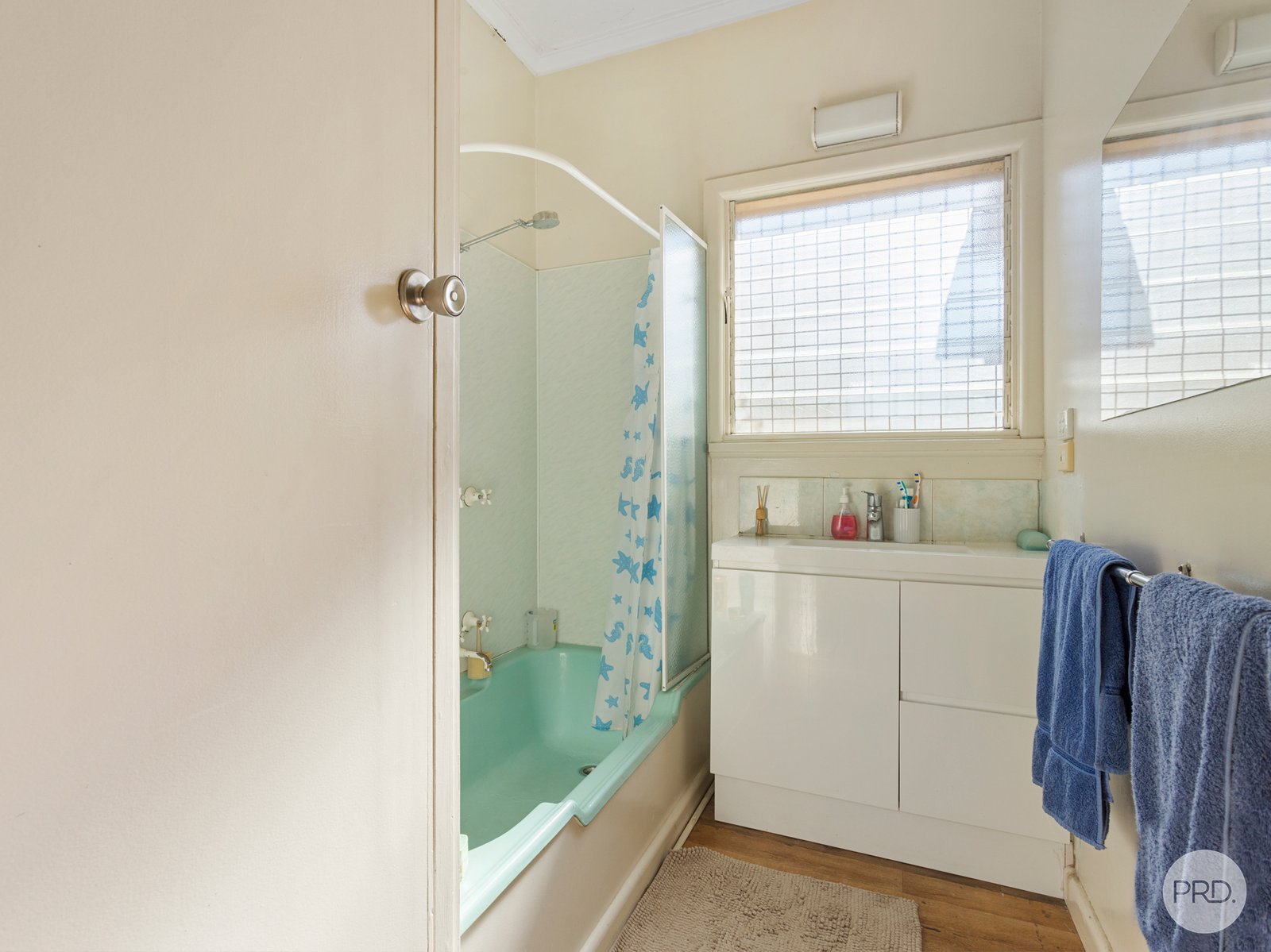 13 Wirth Street FLORA HILL 8