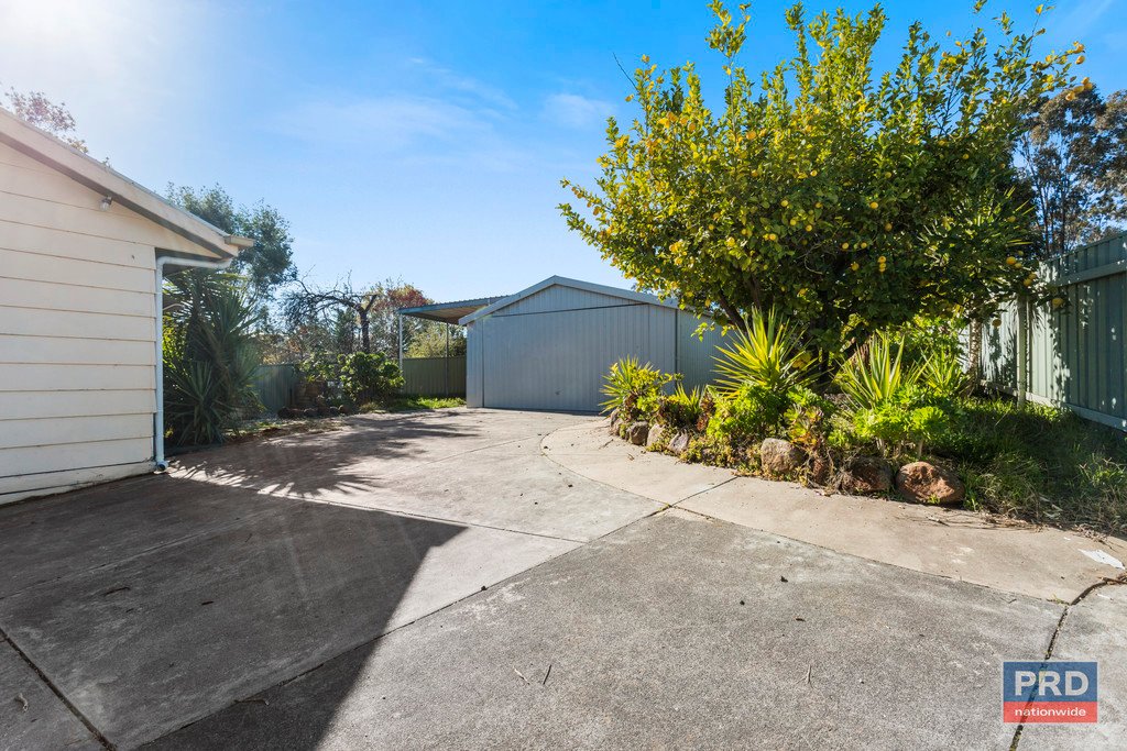 13 Wirth Street FLORA HILL 6