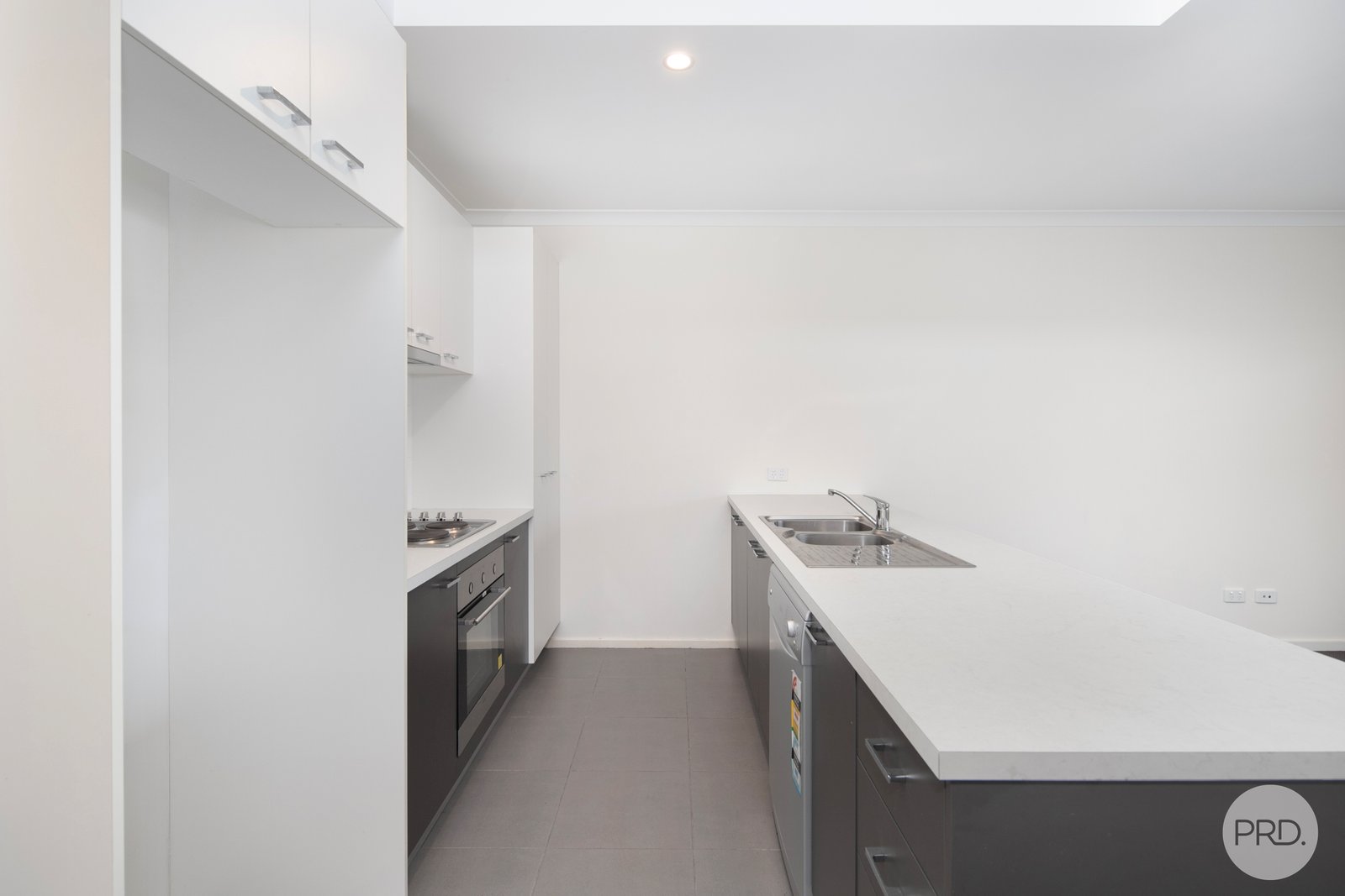 13 Wittig Way GOLDEN POINT 2