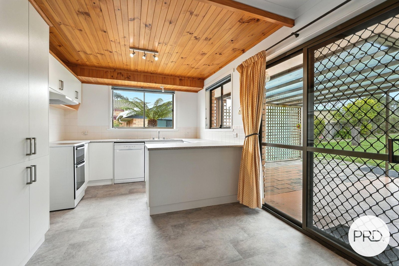 13 Woodleigh Drive OAKDOWNS 5