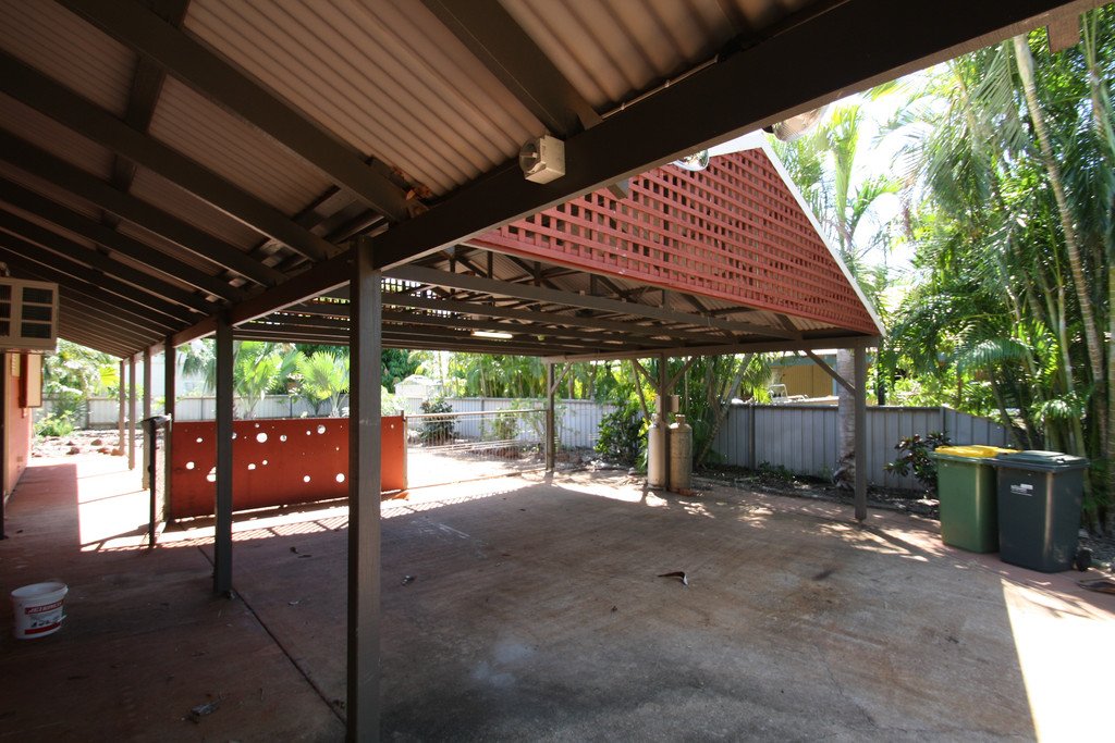 13 Woods Drive CABLE BEACH 13