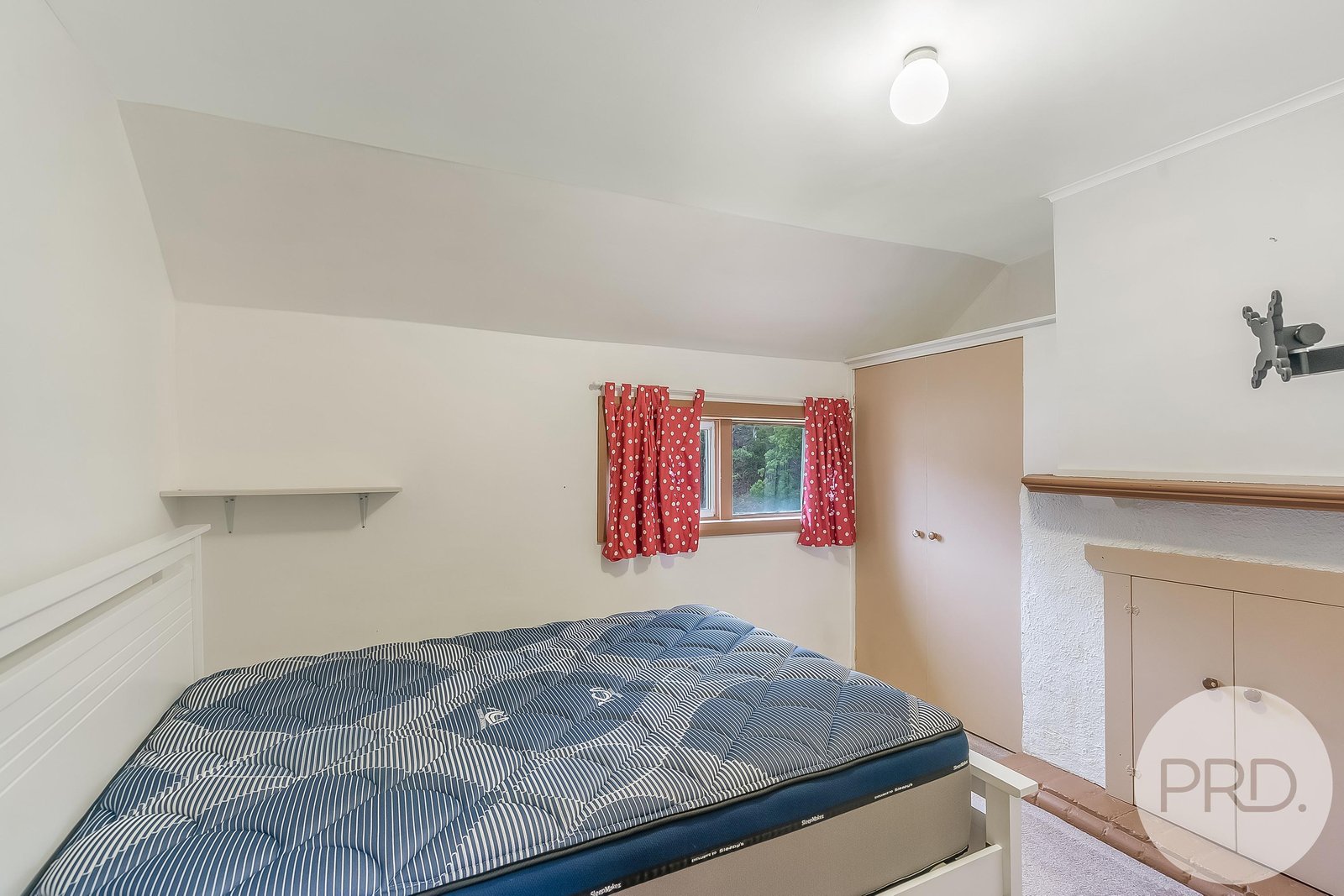 13 Wynyard Street SOUTH HOBART 7