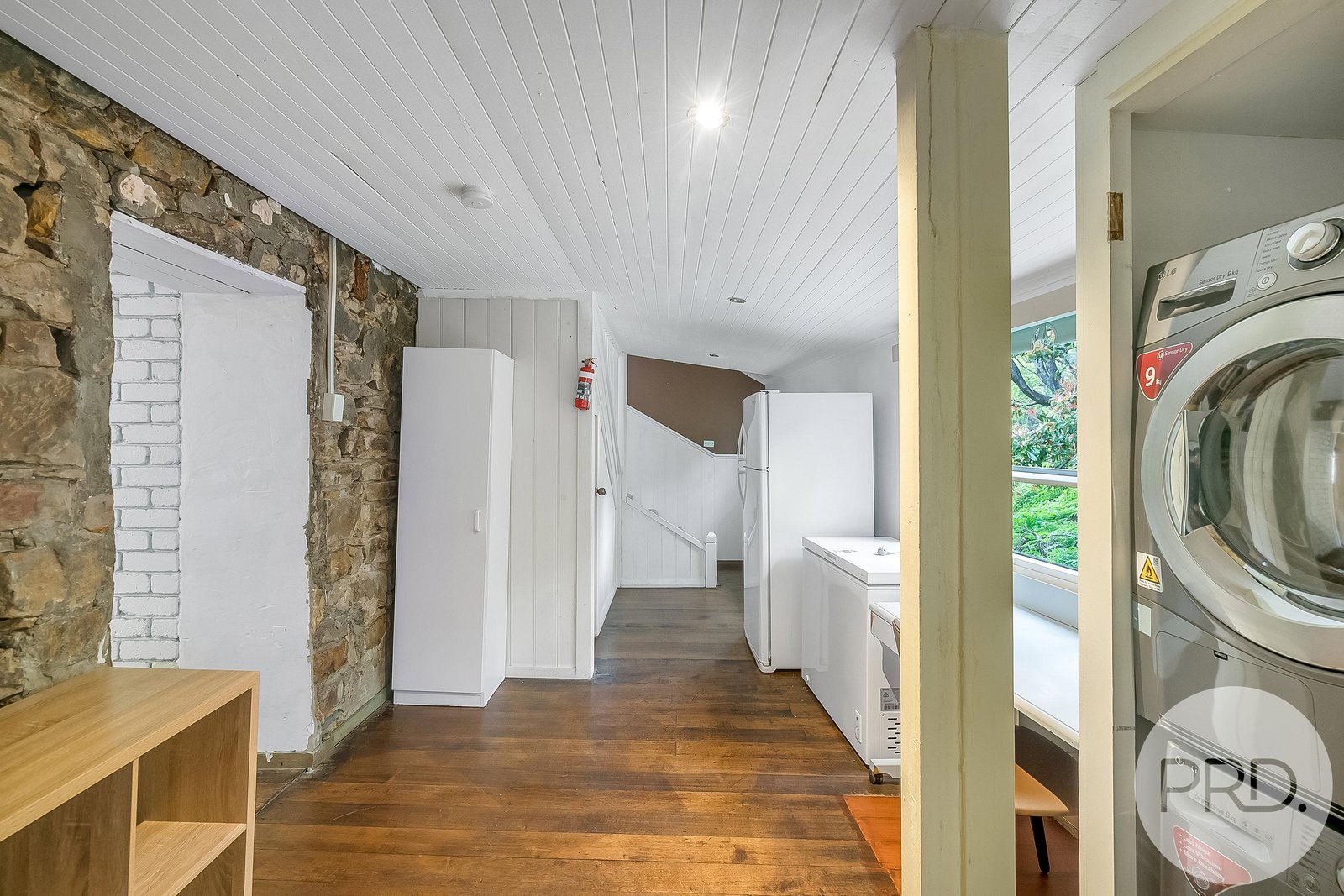 13 Wynyard Street SOUTH HOBART 9