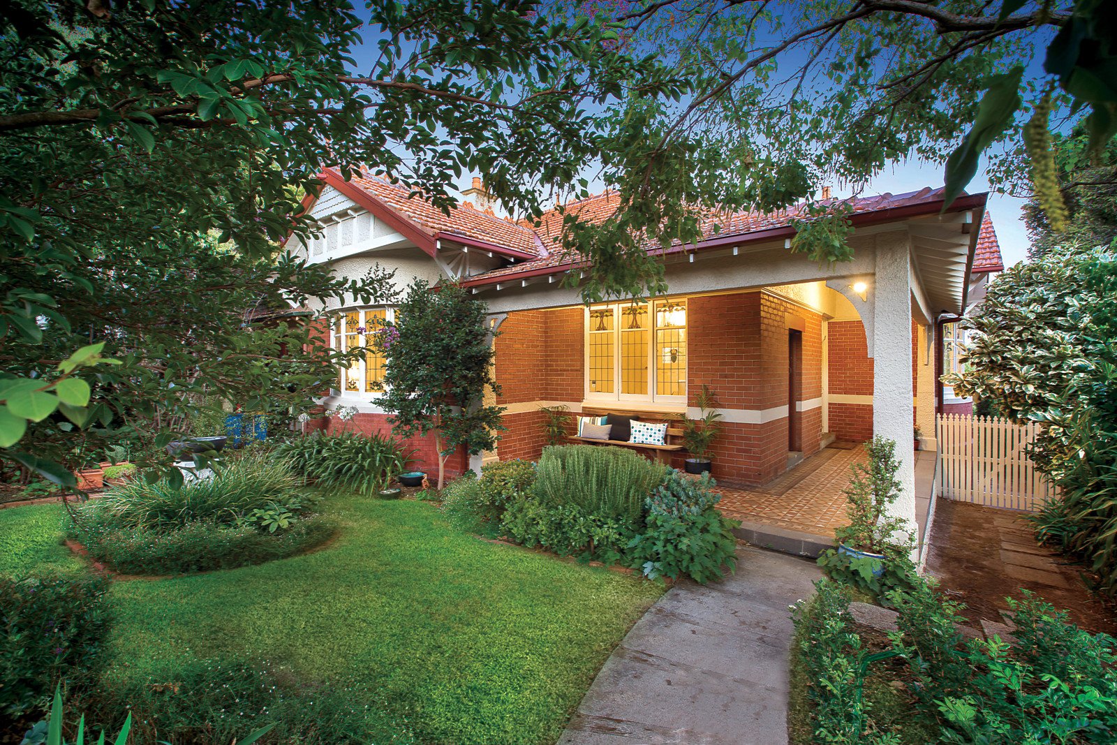 13 Yarra Street, Hawthorn, VIC