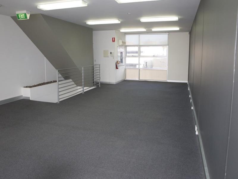 Gallery: 13 Yarra Street