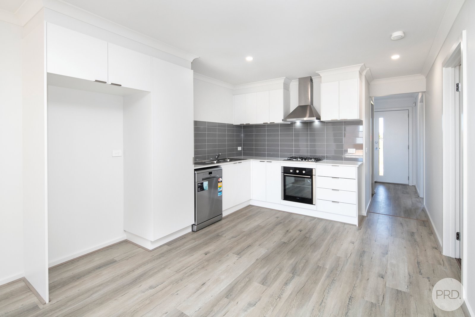 13 Zinnia Lane BONSHAW 2