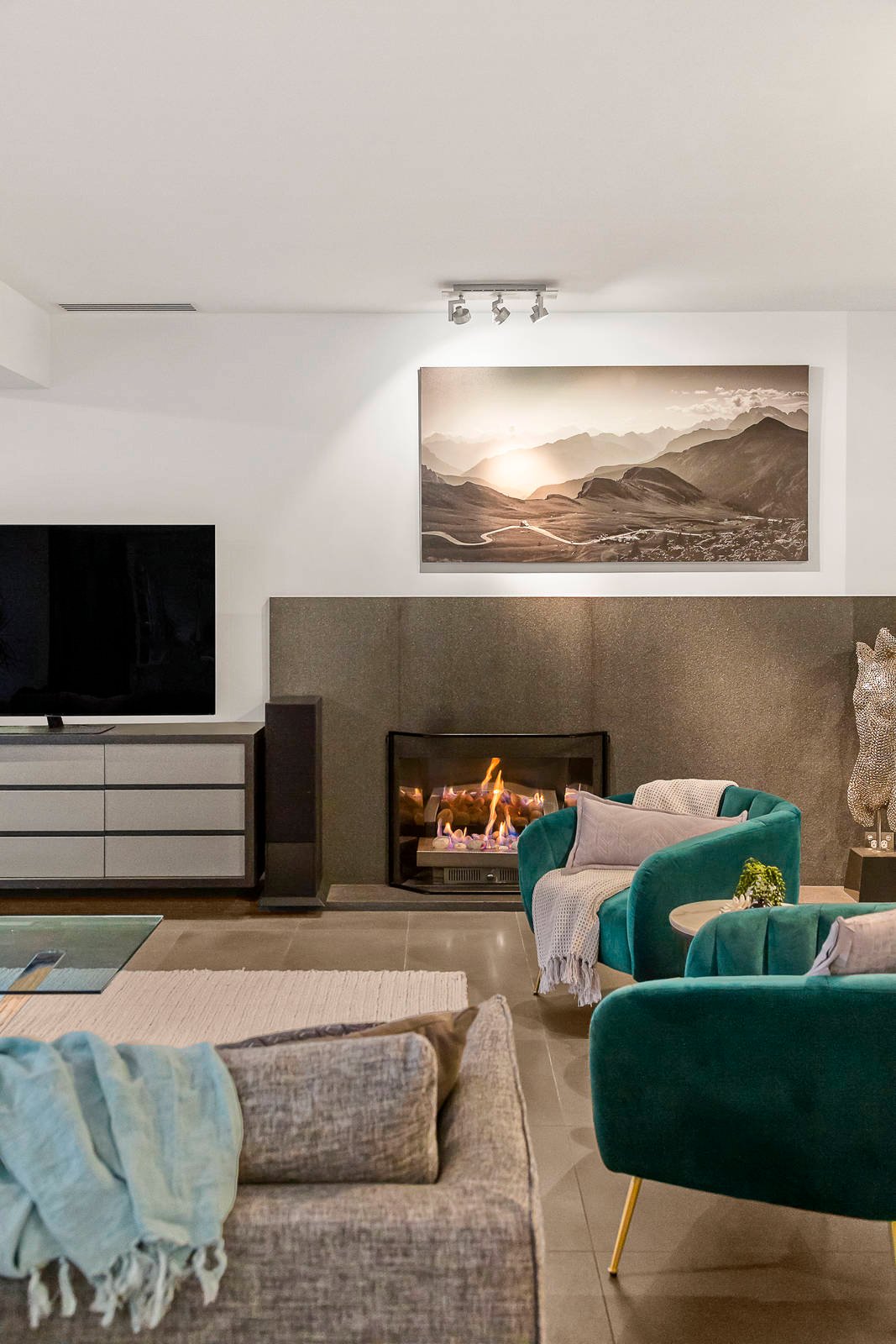 Real Estate and Property in 130-134 George Street, East Melbourne, VIC