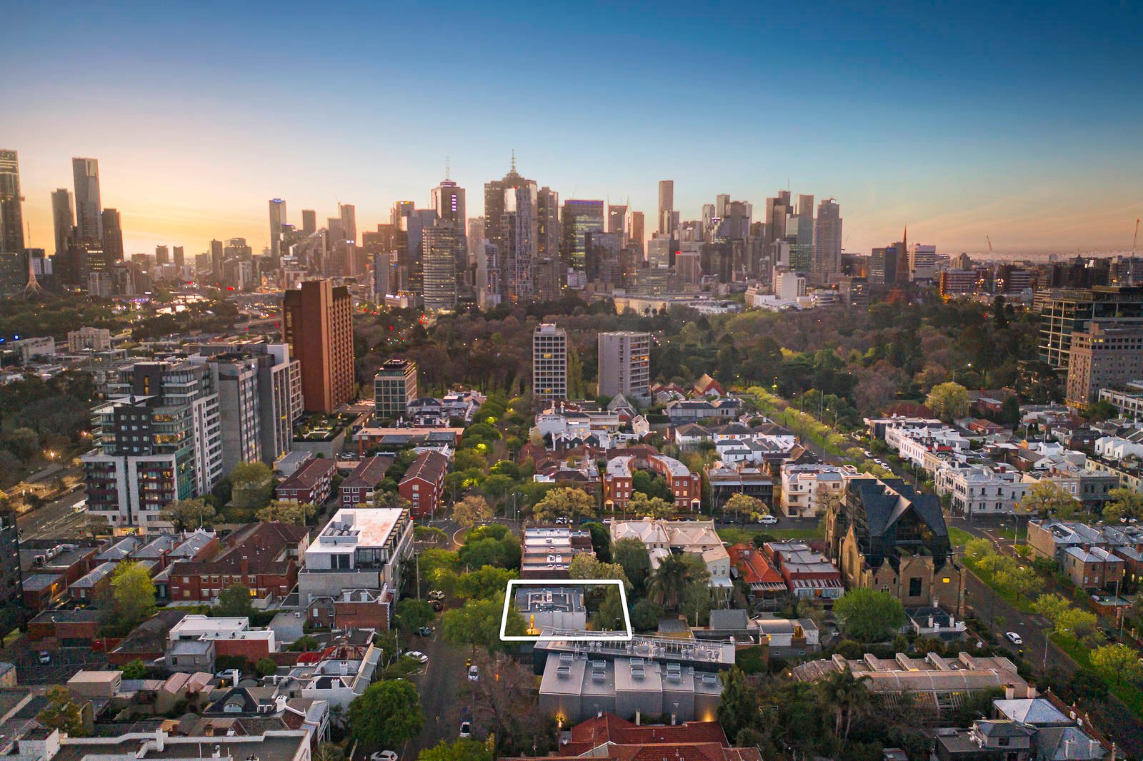 Real Estate and Property in 130-134 George Street, East Melbourne, VIC