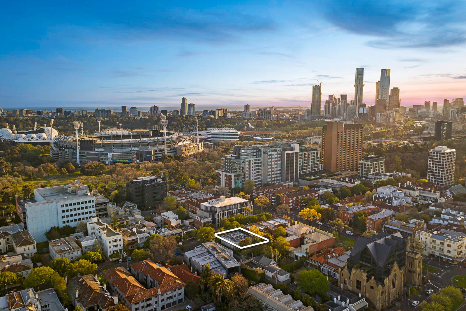 Real Estate and Property in 130-134 George Street, East Melbourne, VIC