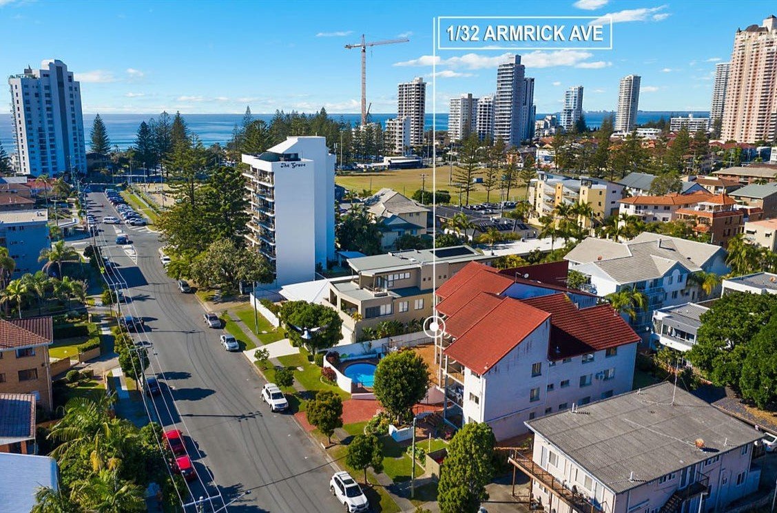 1/30-32 Armrick Avenue BROADBEACH 13