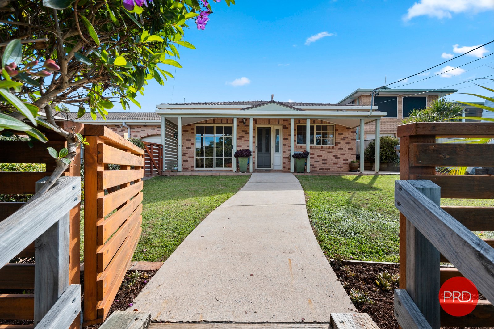 1/30 Apollo Drive COFFS HARBOUR 1